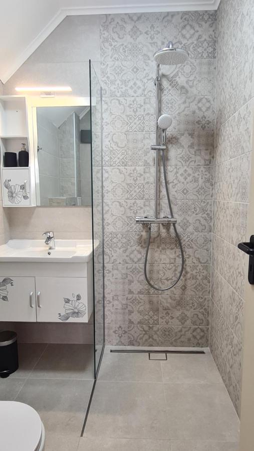 Nea Apartments อัคโตโปล ภายนอก รูปภาพ